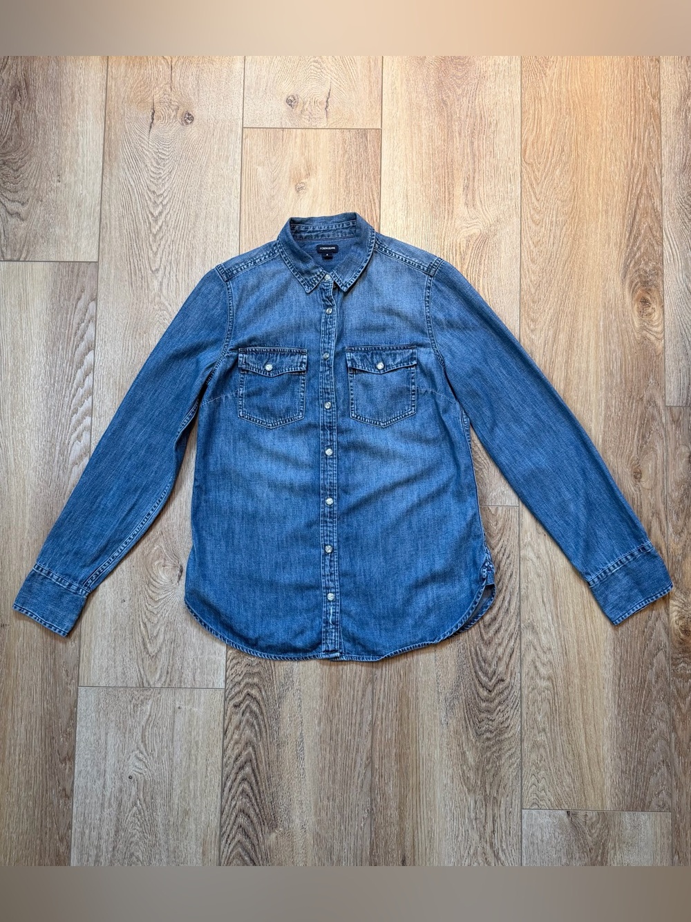 J.Crew, Chambray Denim Pearl Snap Button Down Shirt Blue - Size 4, Preppy